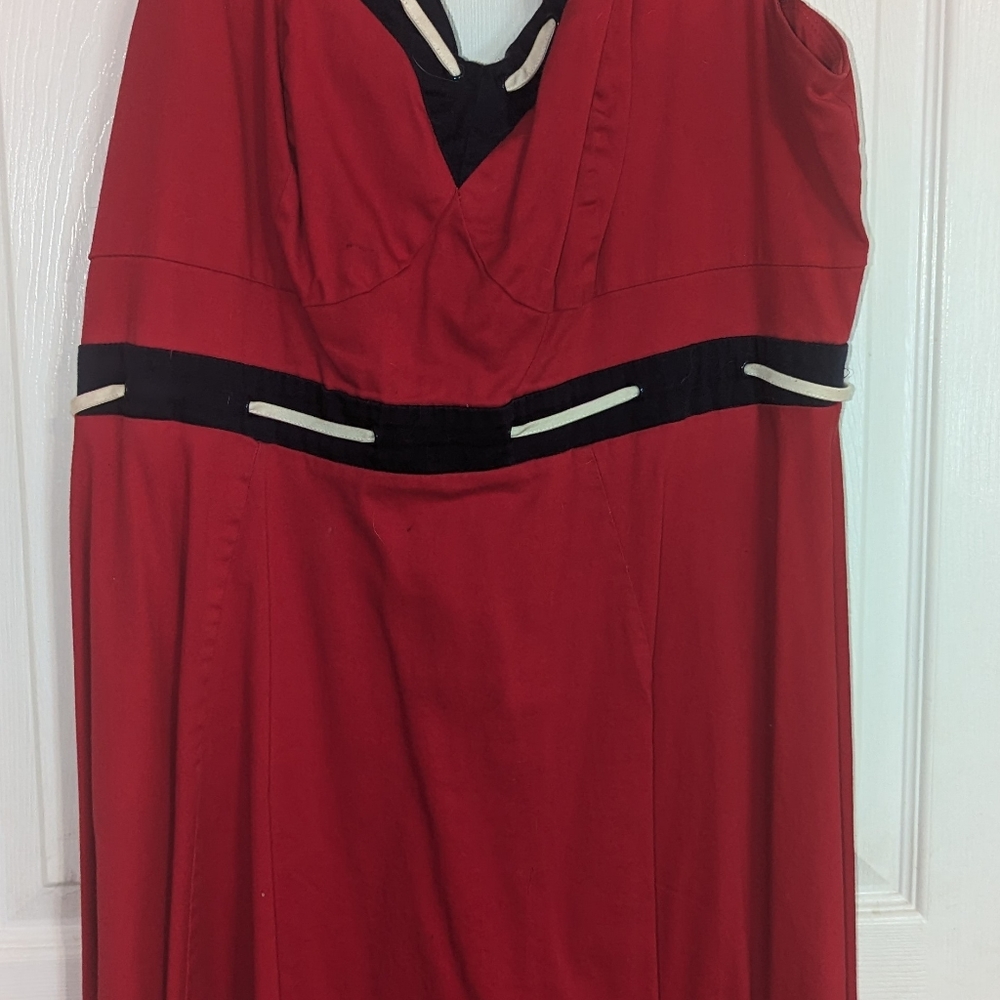 Retro Chic plus size dress - Picture 2 of 2